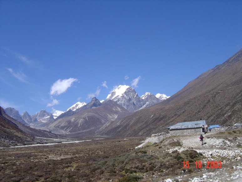 Everest BC-26.jpg